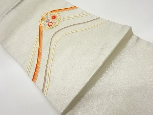 リサイクル　金駒刺繍曲線に菊唐草模様名古屋帯